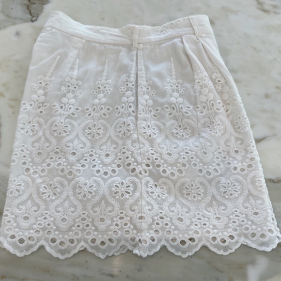 ZIMMERMANN IVORY WHITE COTTON SILK EYELET EMBROIDERY SHORTS SIZE AU 1 / US 4 - Picture 8 of 16